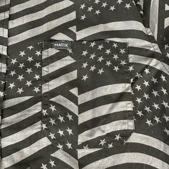 Matix Men's XL Black Gray American Flag Button Up Short Sleeve Shirt NWT - Picture 2 of 7